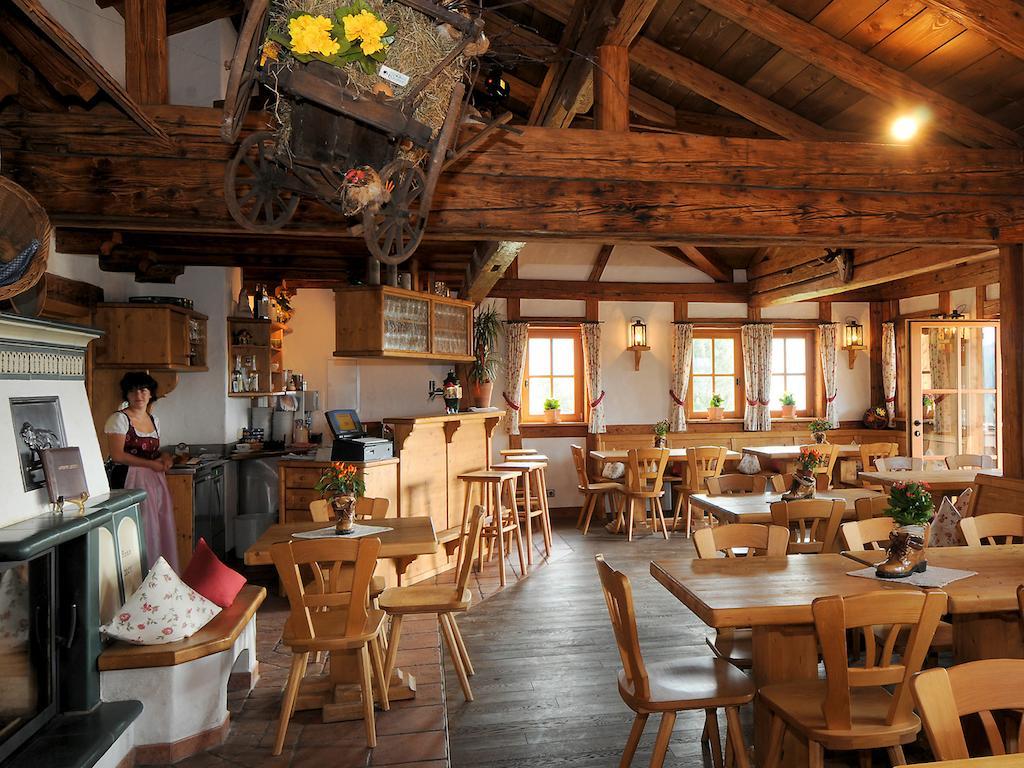 Sackmann Wanderhotel Байрсброн Экстерьер фото