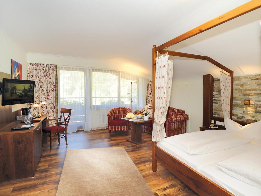 Sackmann Wanderhotel Байрсброн Экстерьер фото